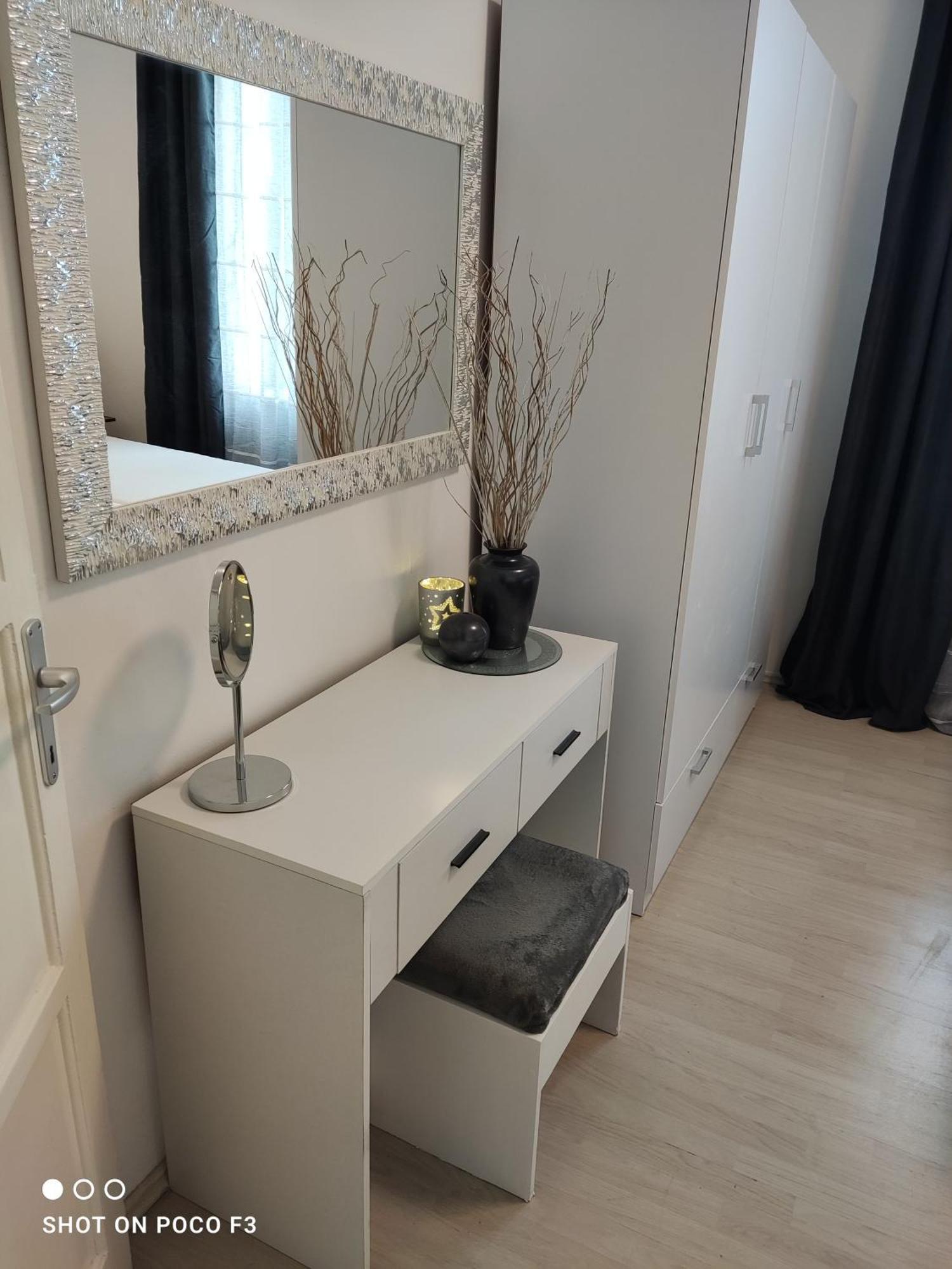 Apartment Milevoj Koromačno Extérieur photo